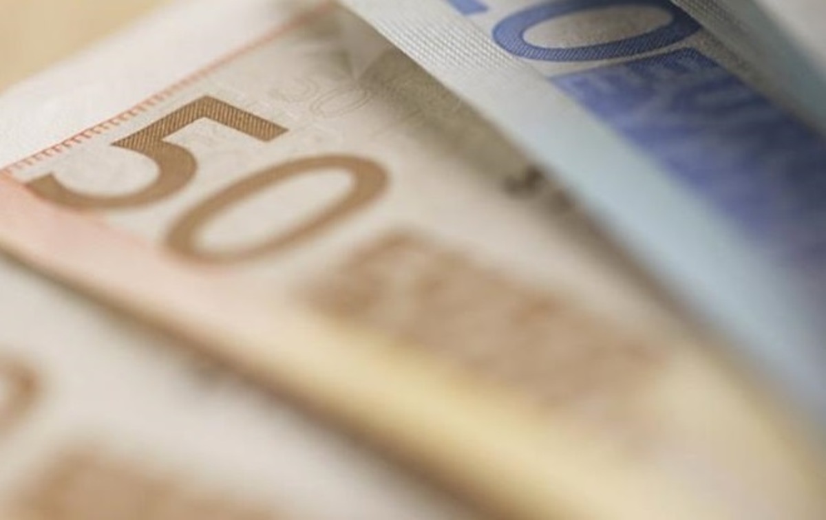 Ιταλία: Μειώθηκαν τα εισοδήματα κατά 2.400 € μέσα σε 5 χρόνια