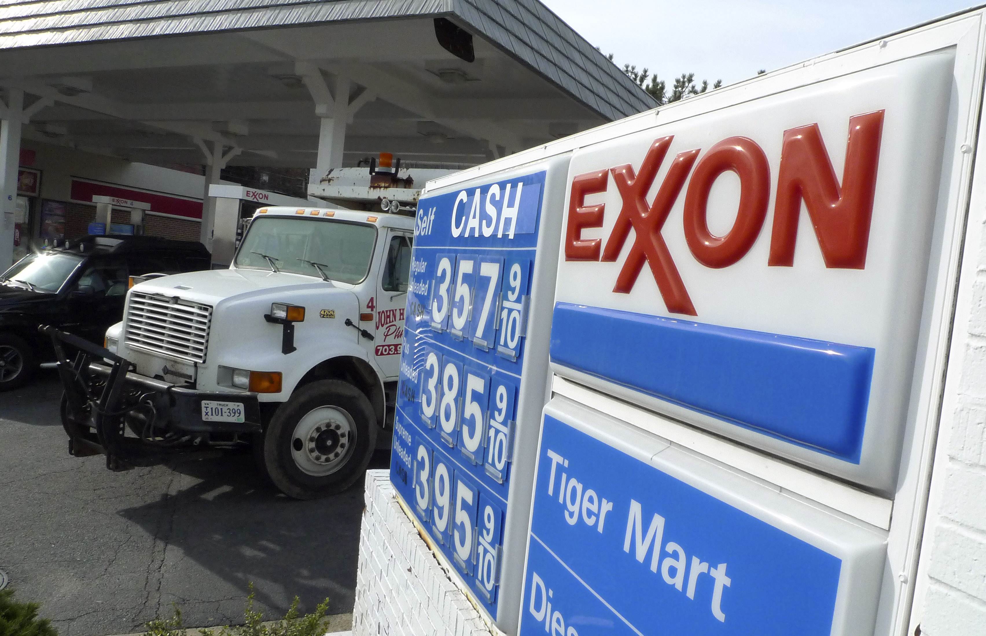 Χιλιάδεις βαρέλια πετρελαίου διέρρευσαν από αγωγό της Exxon Mobil Corp στο Αρκάνσας