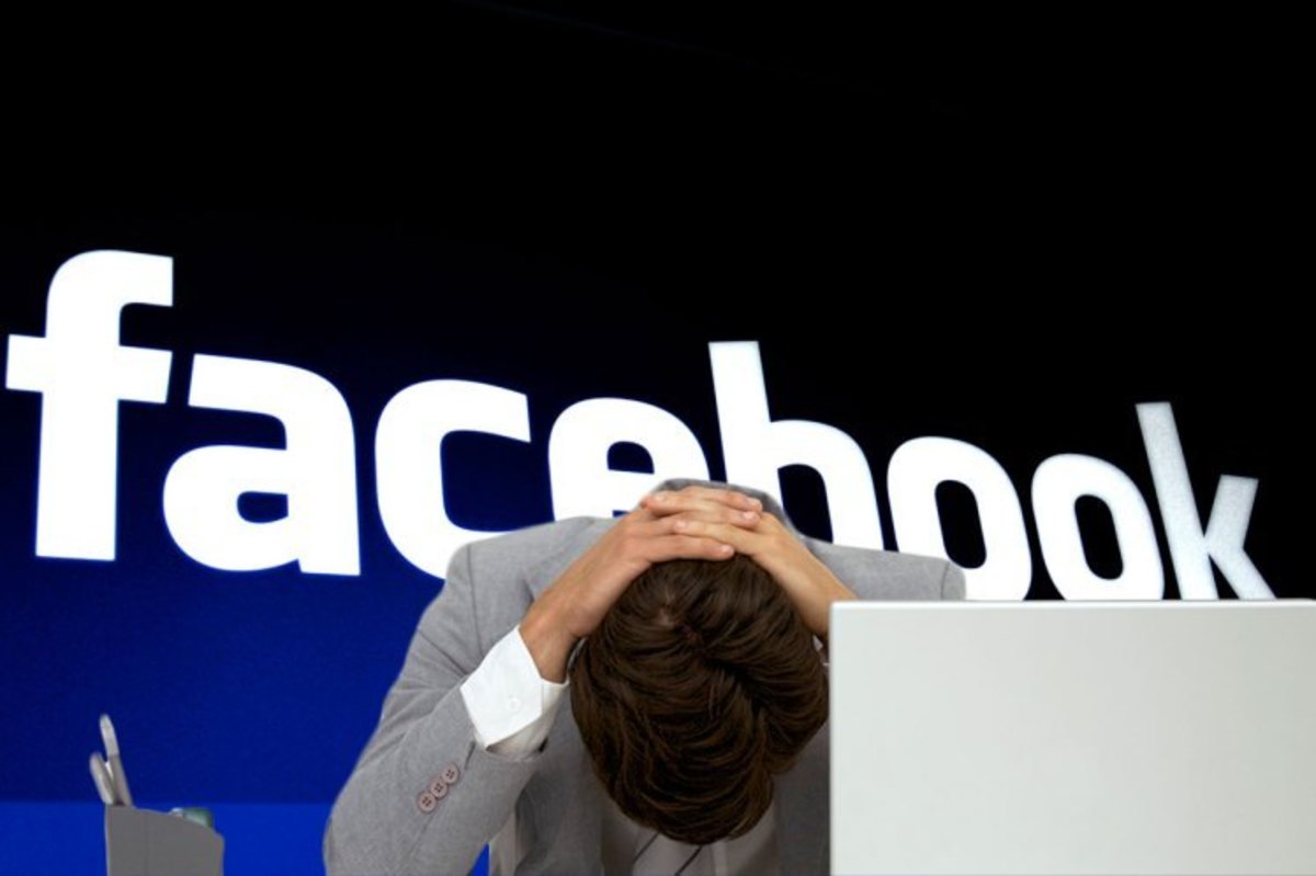 Γιατί ξαναέπεσε το Facebook για δεύτερη φορά μέσα σε μία εβδομάδα