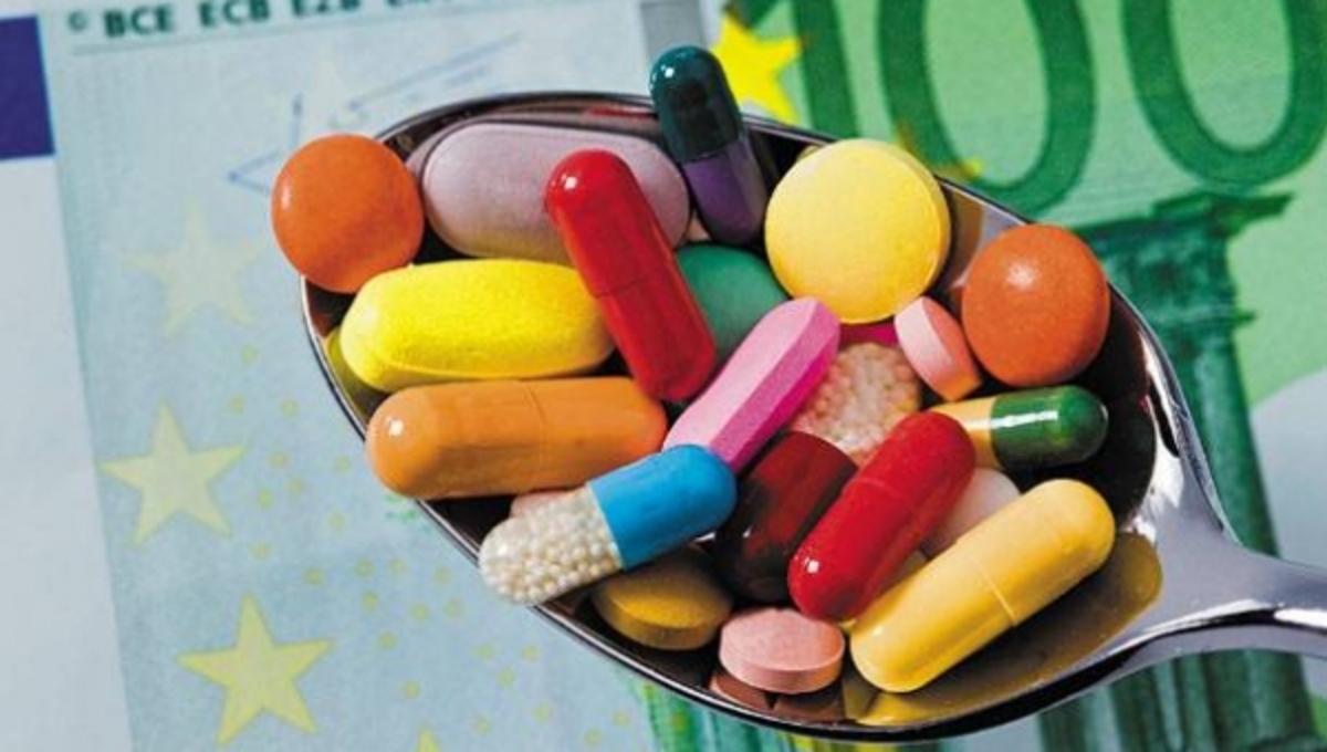 Ρήξη υπ. Ανάπτυξης –  φαρμακοποιών για την απελευθέρωση των μη συνταγογραφούμενων φαρμάκων