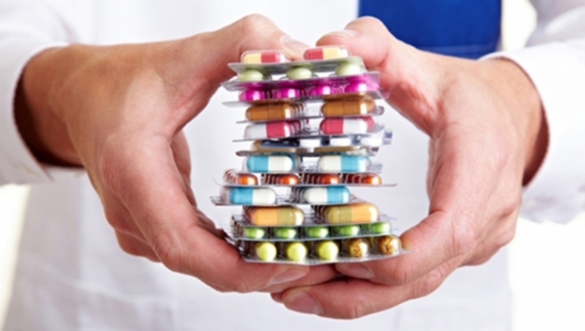 Πρόεδρος ΕΟΦ κατά Κ. Χατζηδάκη για τα φάρμακα στα σούπερ μάρκετ: Νέα ενδοκυβερνητική κόντρα