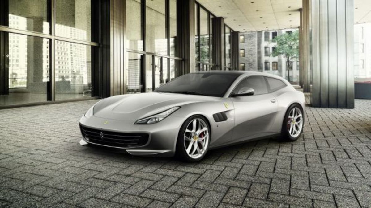 Νέα έκδοση για την τετραθέσια Lusso της Ferrari