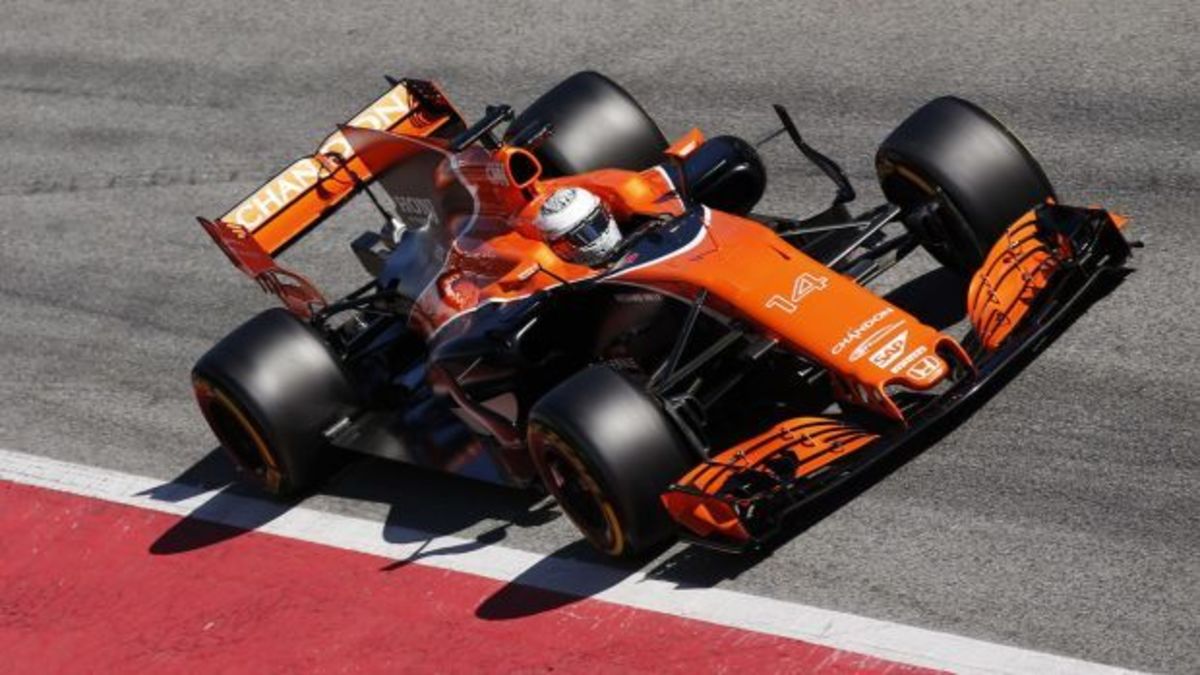 Formula 1: H McLaren βολιδοσκοπεί τη Mercedes για κινητήρες