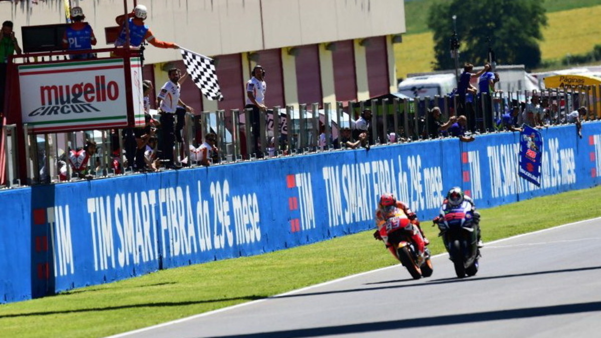 MotoGP, Mugello: Νίκη Lorenzo για 0,019”. Eγκατάλειψη για τον Rossi