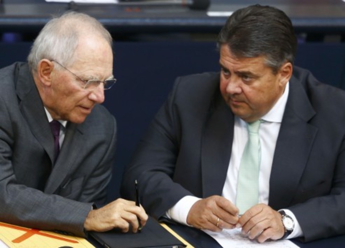 “Εμφύλιος” (και) στη γερμανική κυβέρνηση – Διαψεύδει πάλι τον Σόιμπλε ο Γκάμπριελ