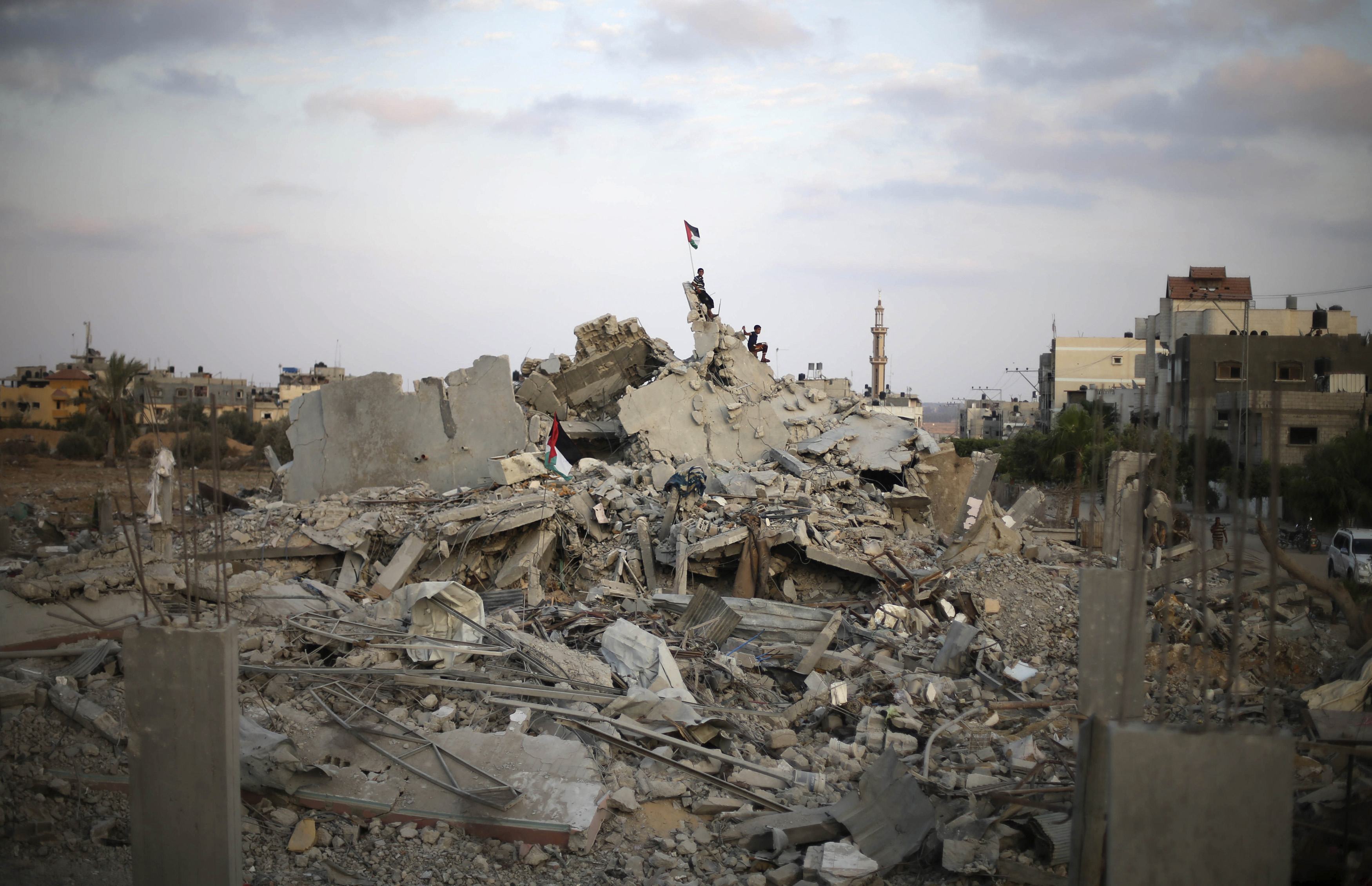 Παρατείνεται για 24 ώρες η εκεχειρία στη Γάζα, σύμφωνα με παλαιστινιακές πηγές