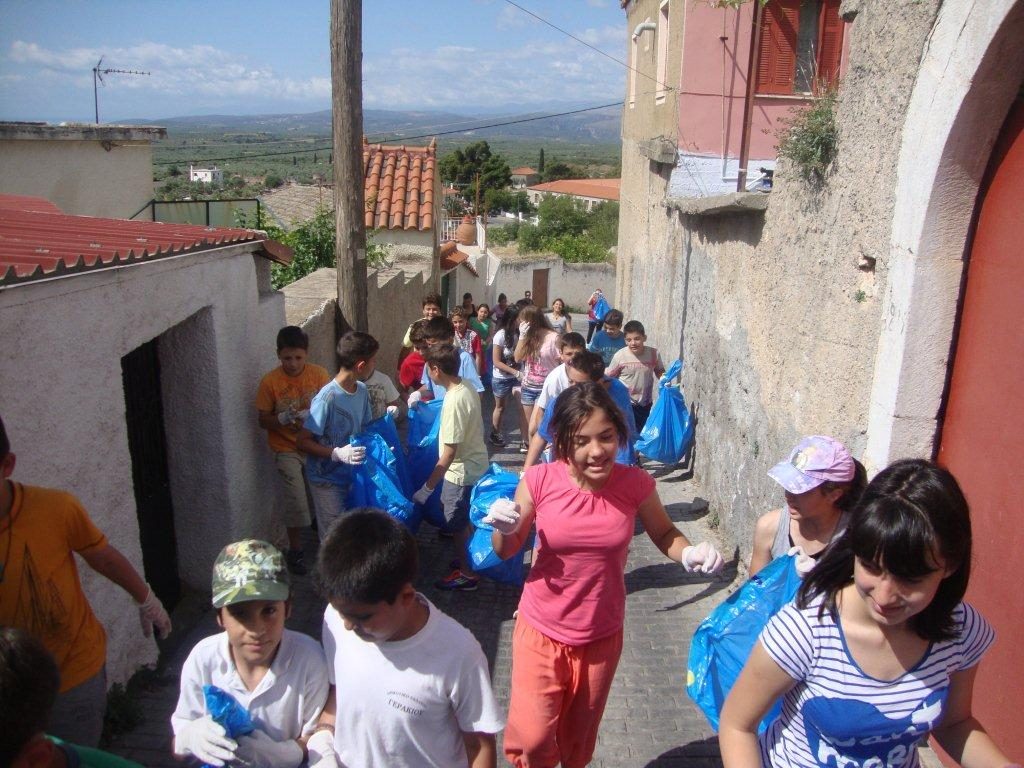 Εθελοντική Καθαριότητα από μαθητές στο Γεράκι Λακωνίας