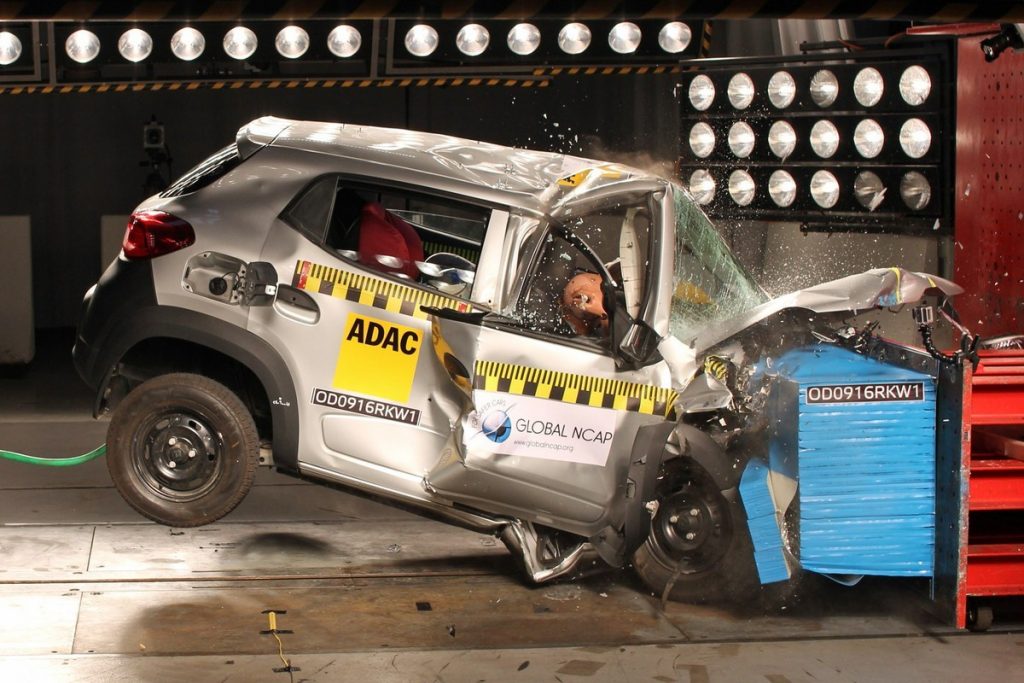 Μοντέλα των Renault, Hyundai, Mahindra και Suzuki πάτωσαν στα crash tests. Και αξιολογήθηκαν με μηδέν από τον NCAP. (VIDEOS)