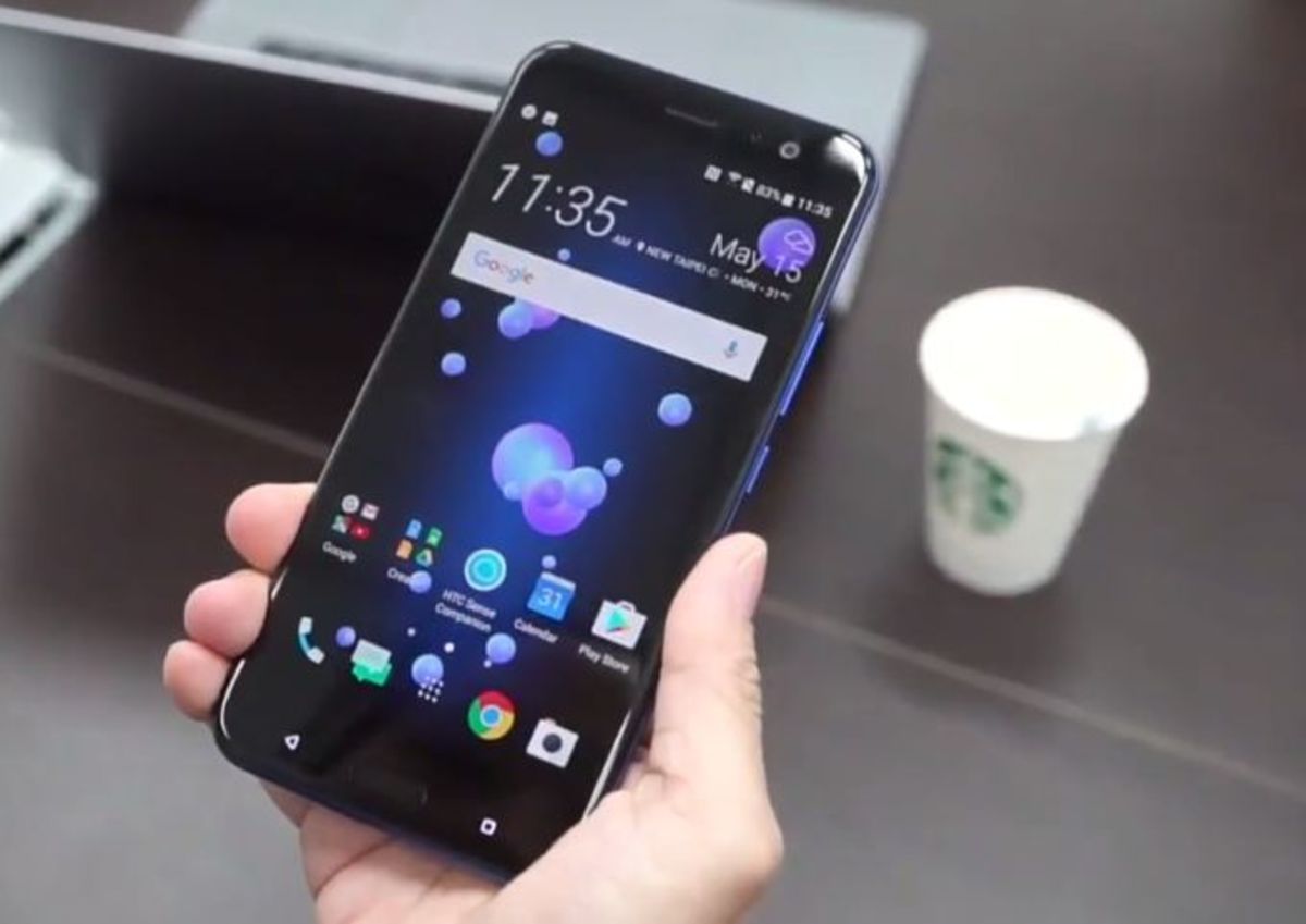 Το HTC U 11 μπορεί να δεχθεί και πίεση!