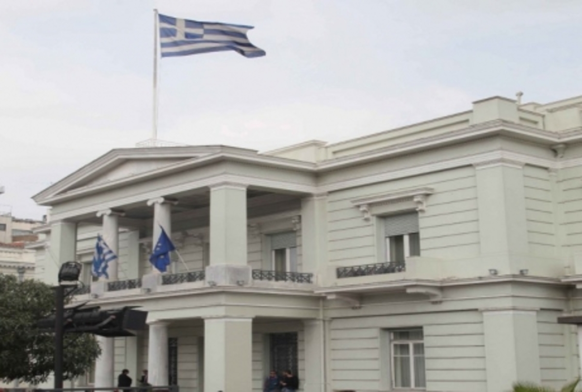 Δυσφορία στο ΥΠΕΞ για τη δημοσιογράφο από τα Σκόπια που δεν της επέτρεψαν την είσοδο στην Ελλάδα