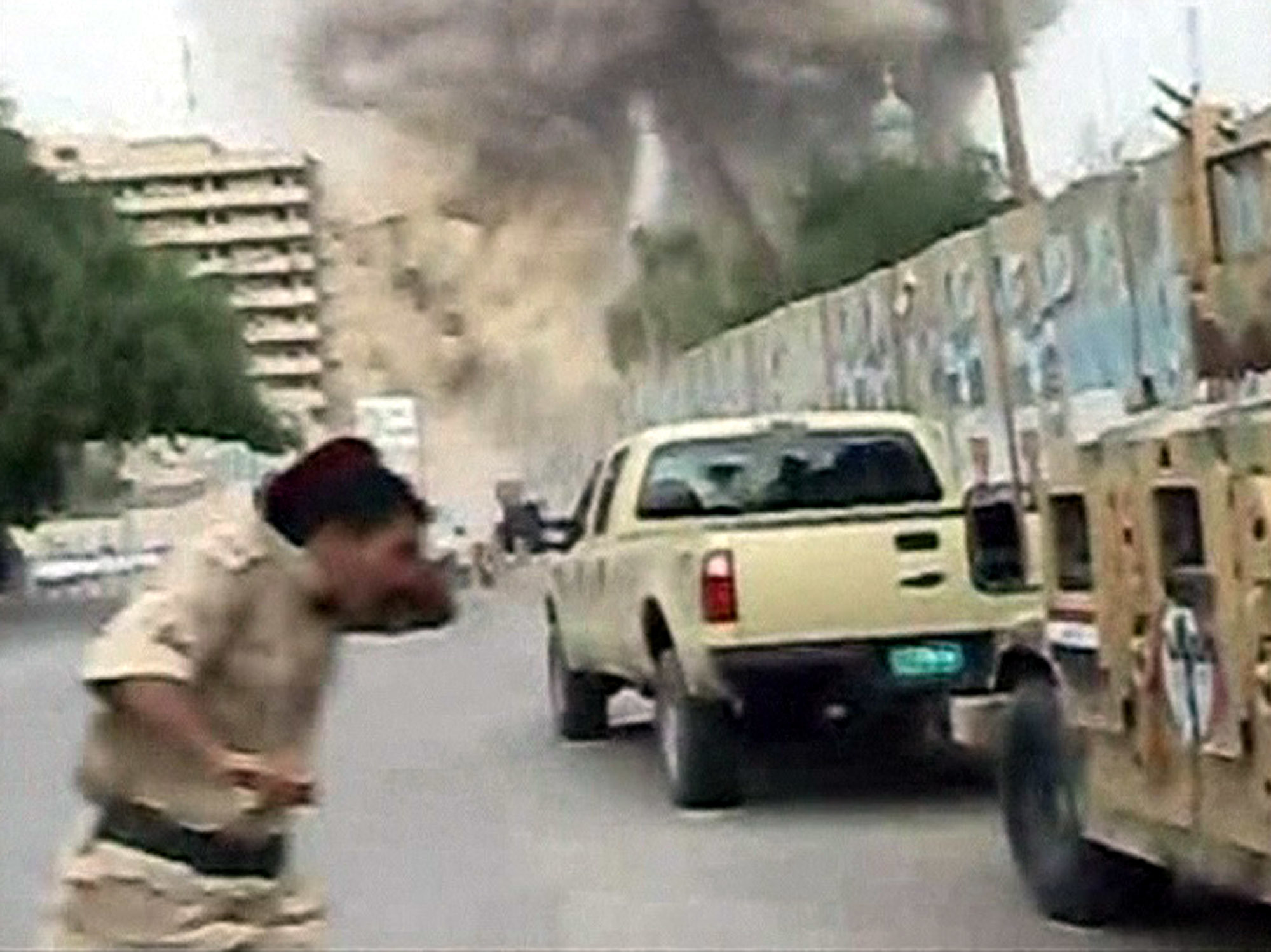 9 παγιδευμένα με εκρηκτικά αυτοκίνητα στο Ιράκ σκότωσαν 30 ανθρώπους