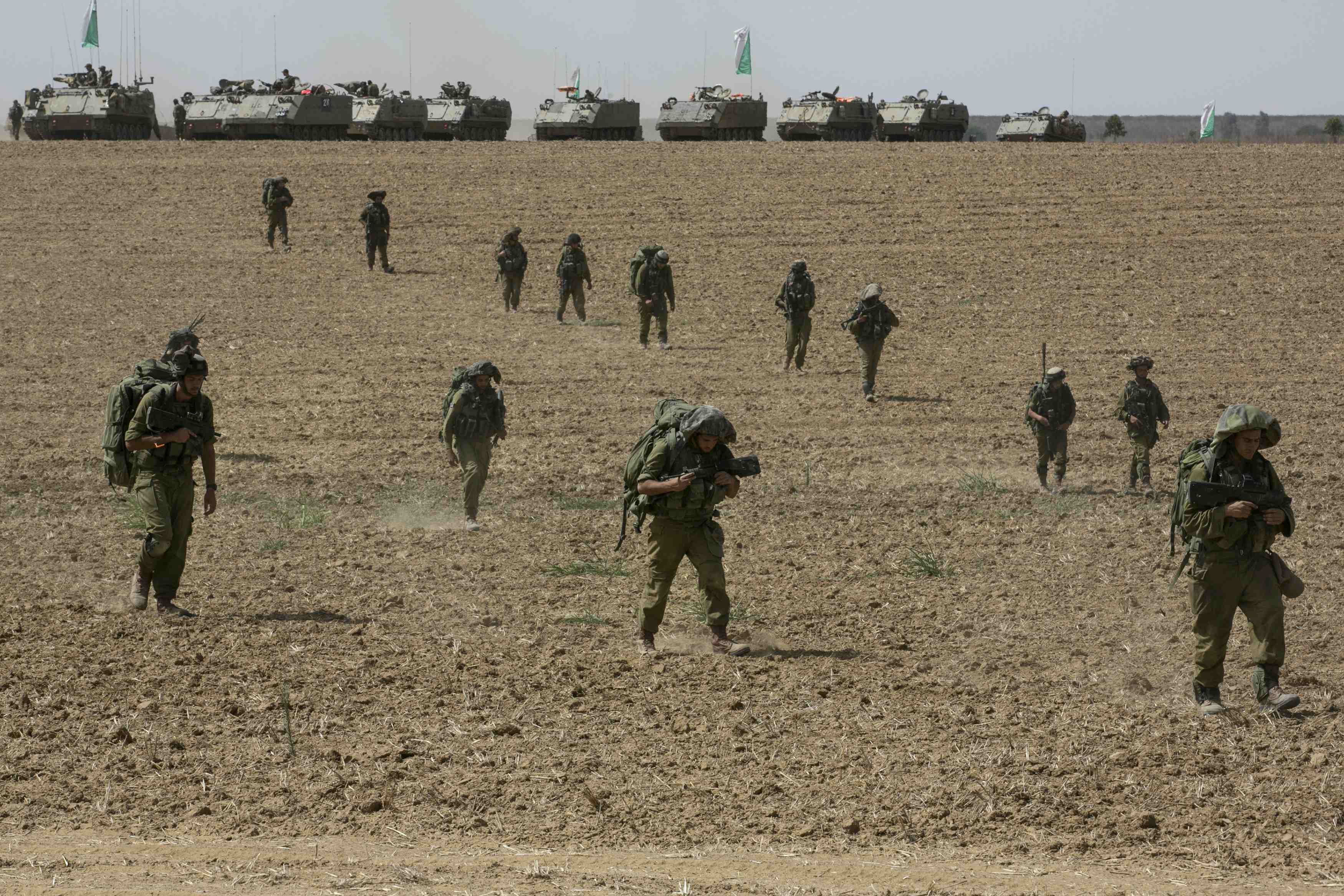 Χερσαίες δυνάμεις του Ισραήλ επιτέθηκαν σε θέση της Χαμάς κοντά στη Γάζα
