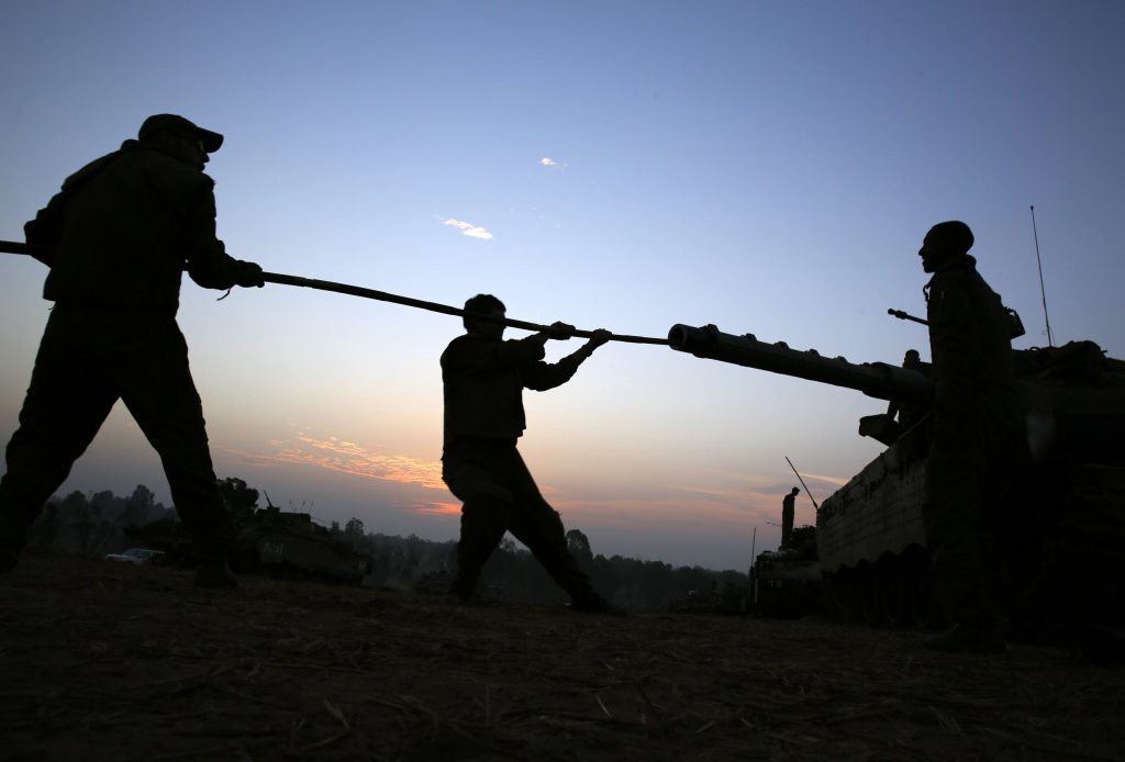 Ισραηλινές επιχειρήσεις στη Γάζα με 4 νεκρούς