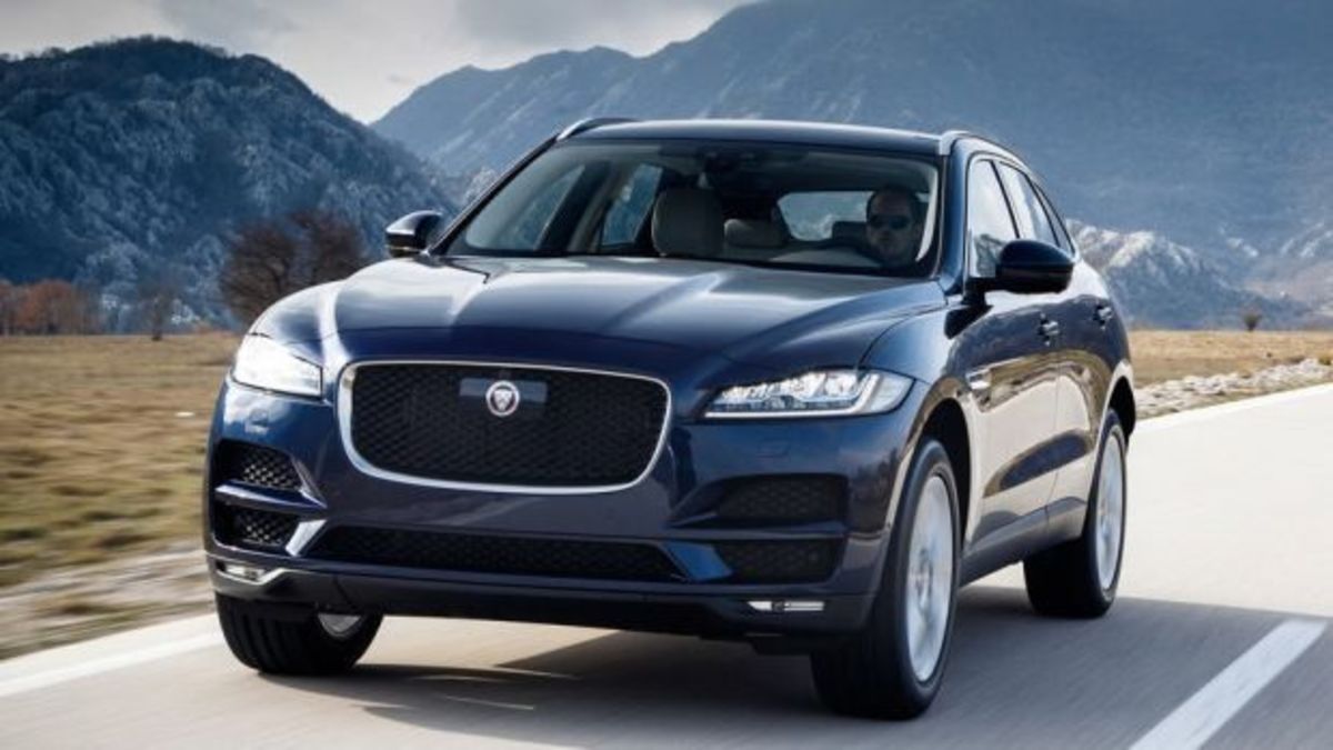 Αναβαθμισμένες Jaguar F-Pace, XF και XE με νέα μοτέρ Ingenium