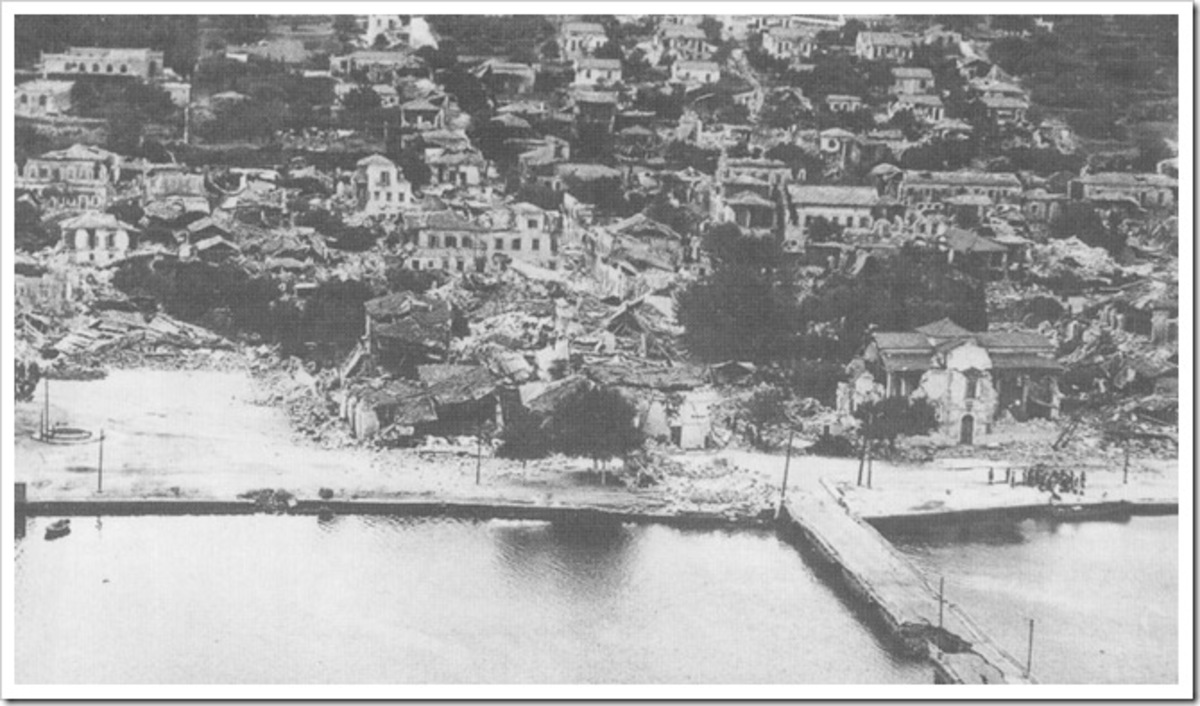 Το Αργοστόλι μετά τον σεισμό του 1953 - φωτό από kefalonitikanea