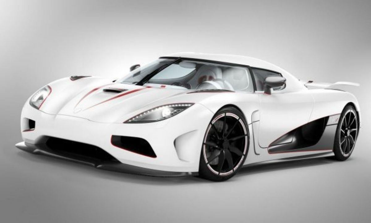 Δύο νέα supercars από την Koenigsegg στη Γενεύη