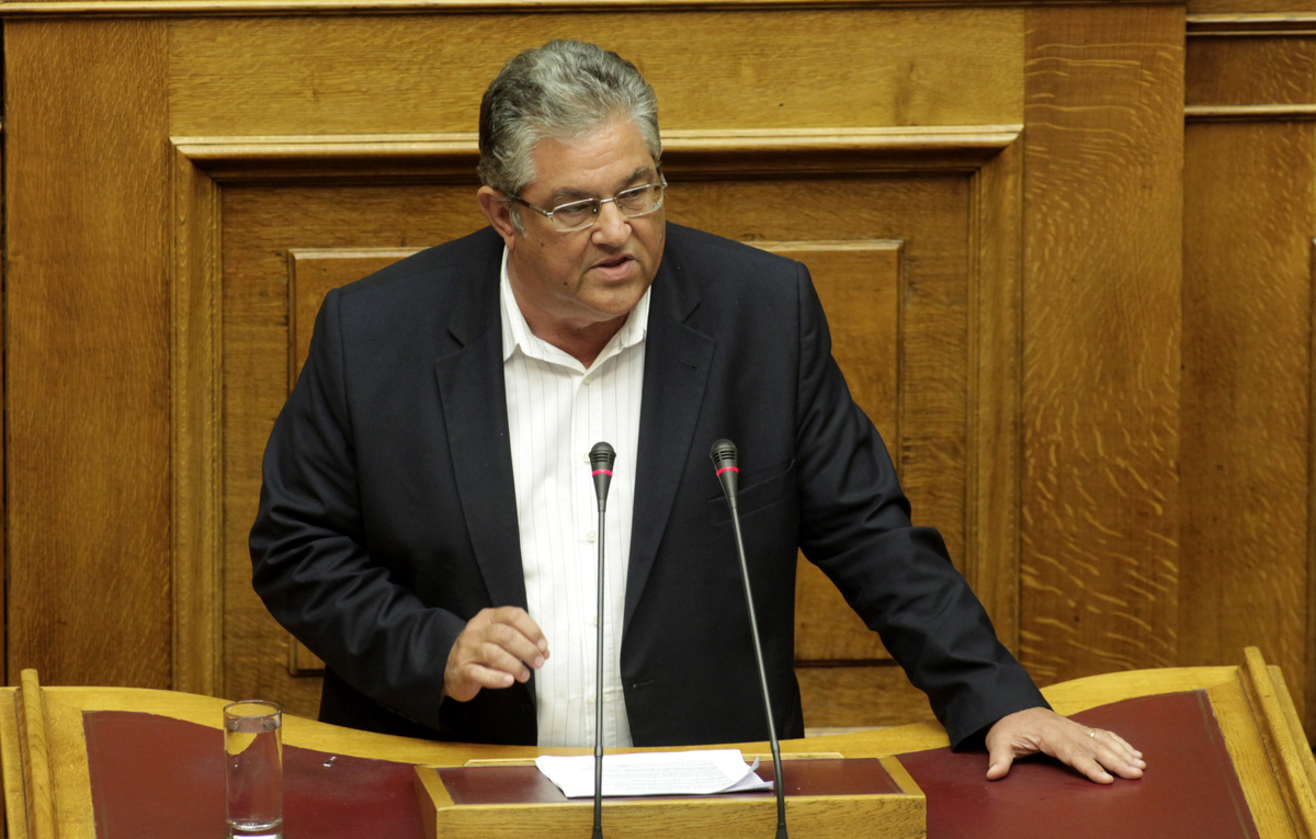 Κουτσούμπας: Το μνημόνιο που φέρνετε είναι η προδοσία των λαϊκών συμφερόντων