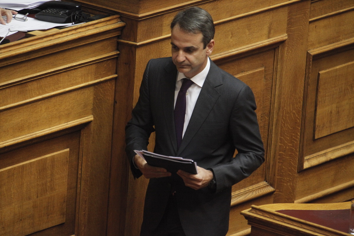 Ο Μητσοτάκης καλεί στην Βουλή την κυβέρνηση για το «plan X» ή «plan (T)sipras»