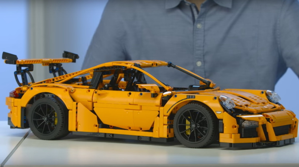 Αγόρασε μια Porsche 911 GT3 RS με 300 ευρώ [video]