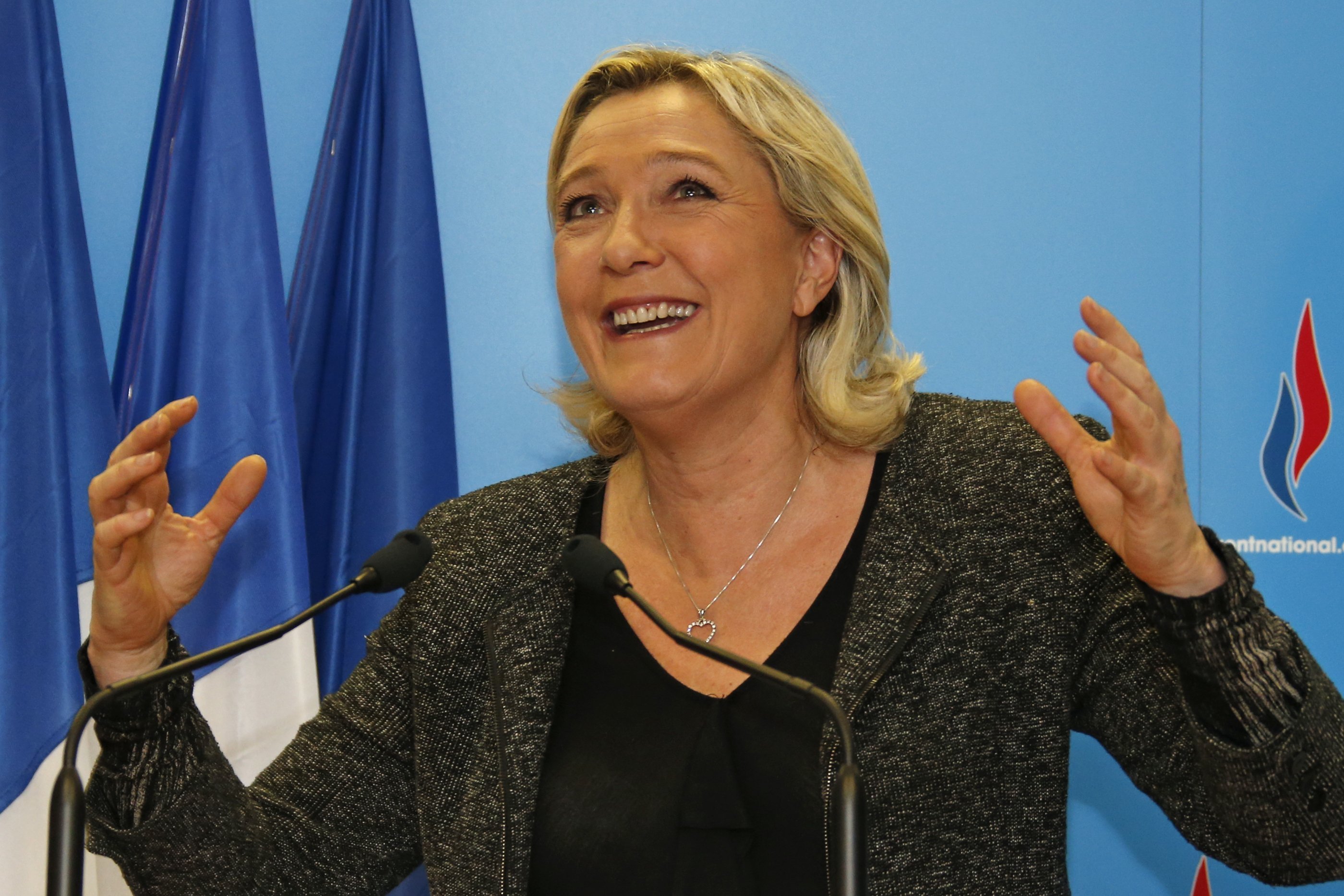 Θρίαμβος ΛεΠεν “σφαλιάρα” για Ολάντ τα αποτελέσματα των δημοτικών εκλογών στη Γαλλία
