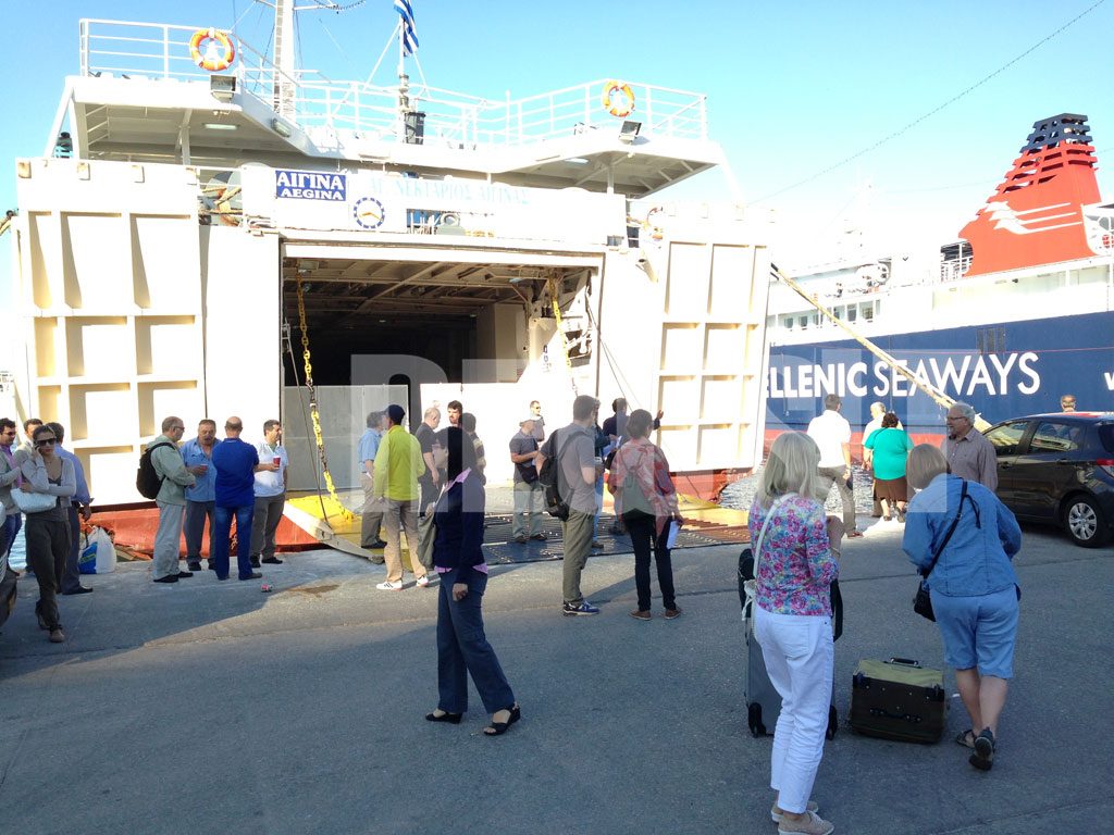 Μπλόκο της ΠΝΟ στα λιμάνια, δε φεύγουν πλοία για Αργοσαρωνικό, Κρήτη, Λέσβο – Νταλακογιώργος στο NewsIt: Δεν φεύγουμε αν δεν πληρωθεί κι ο τελευταίος