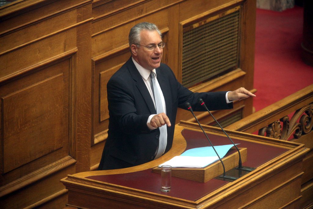 Ο βουλευτής Κ. Μαρκόπουλος αποκάλυψε και νέες διορθώσεις στο φόρο ακινήτων – Μείωση για τα ξενοίκιαστα σπίτια χωρίς ρεύμα