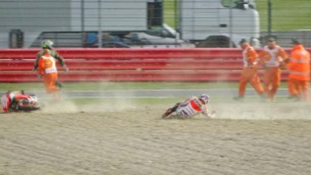 MotoGP: Παρολίγον τραγικό ατύχημα στο Silverstone (VIDEO)