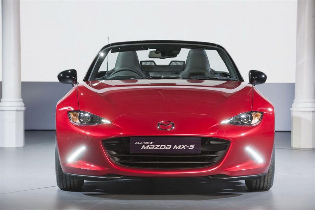 Αυτό είναι το νέο Mazda MX-5 – Αρχές του 2015 ξεκινούν οι πωλήσεις του (ΦΩΤΟ & VIDEO)