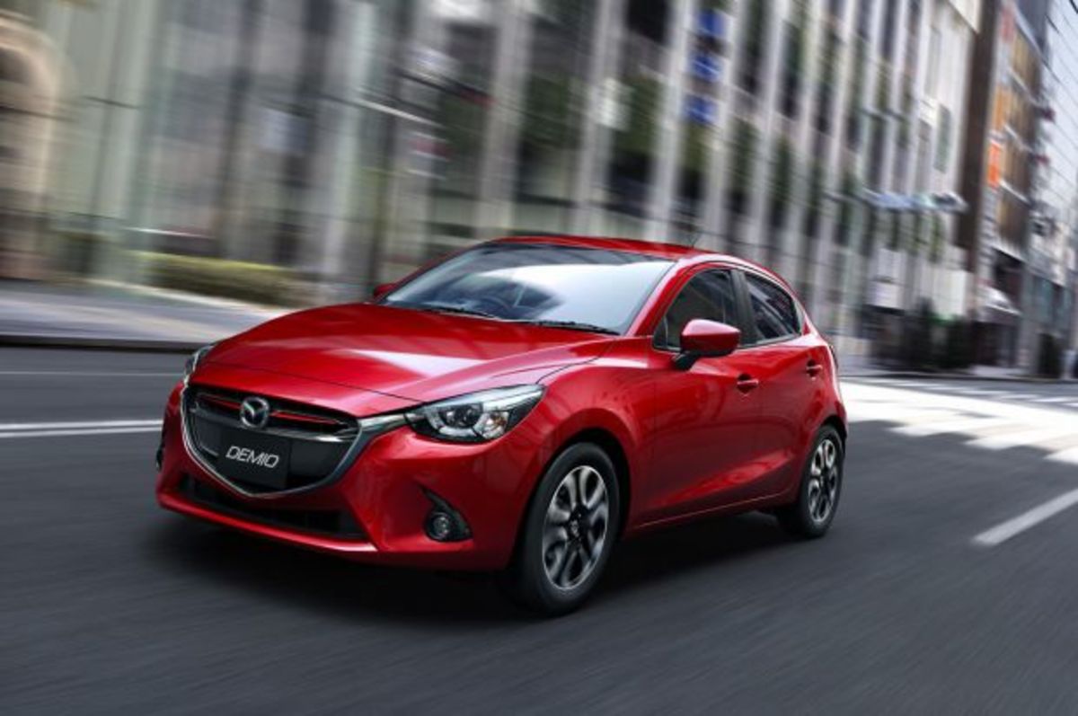 Mazda2: Αυτή είναι η νέα γενιά του ιαπωνικού σουπερμίνι (VIDEO)