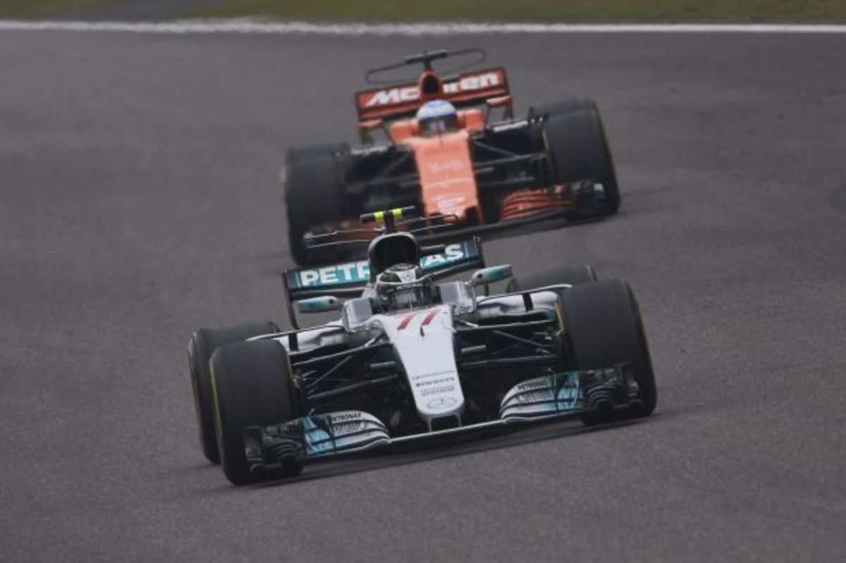 Formula 1: H Mercedes θα βοηθήσει τη Honda να βελτιωθεί