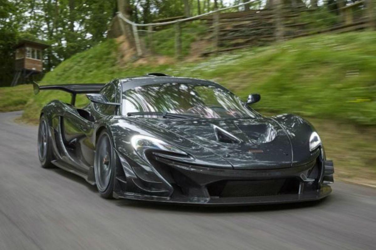 Διάλυσε τα χρονόμετρα η McLaren P1 LM στην ανάβαση του Goodwood (VIDEO)