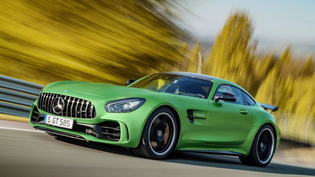 Mercedes-AMG GT R: Αυτή είναι η τοπ Mercedes για το δρόμο, αλλά και για την πίστα! (VIDEO)