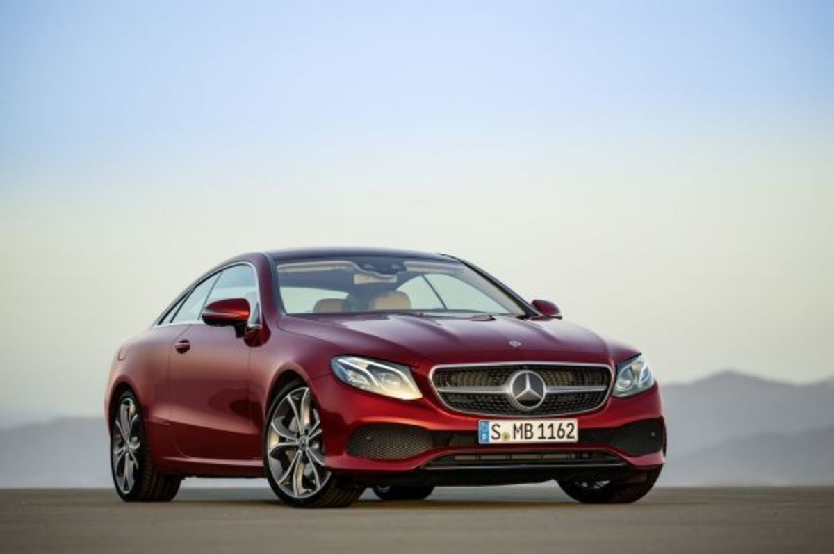 H νέα Mercedes-Benz E-Class Coupé είναι πληθωρική σε όλα της! [pics]