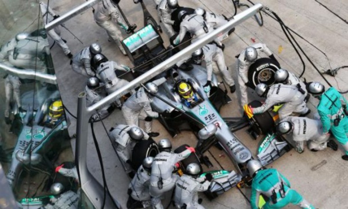 Formula 1: Η Mercedes έκανε στη Suzuka το ταχύτερο pit-stop της Iστορίας