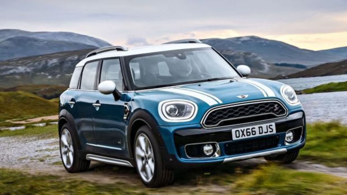 Παρουσιάστηκε το νέο MINI Countryman, που απέκτησε και υβριδική έκδοση [vids]