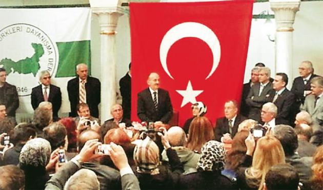 Οι Τούρκοι έστειλαν στη δεξίωση της 25ης Μαρτίου τον υπουργό που θέλει “τουρκική Θράκη”