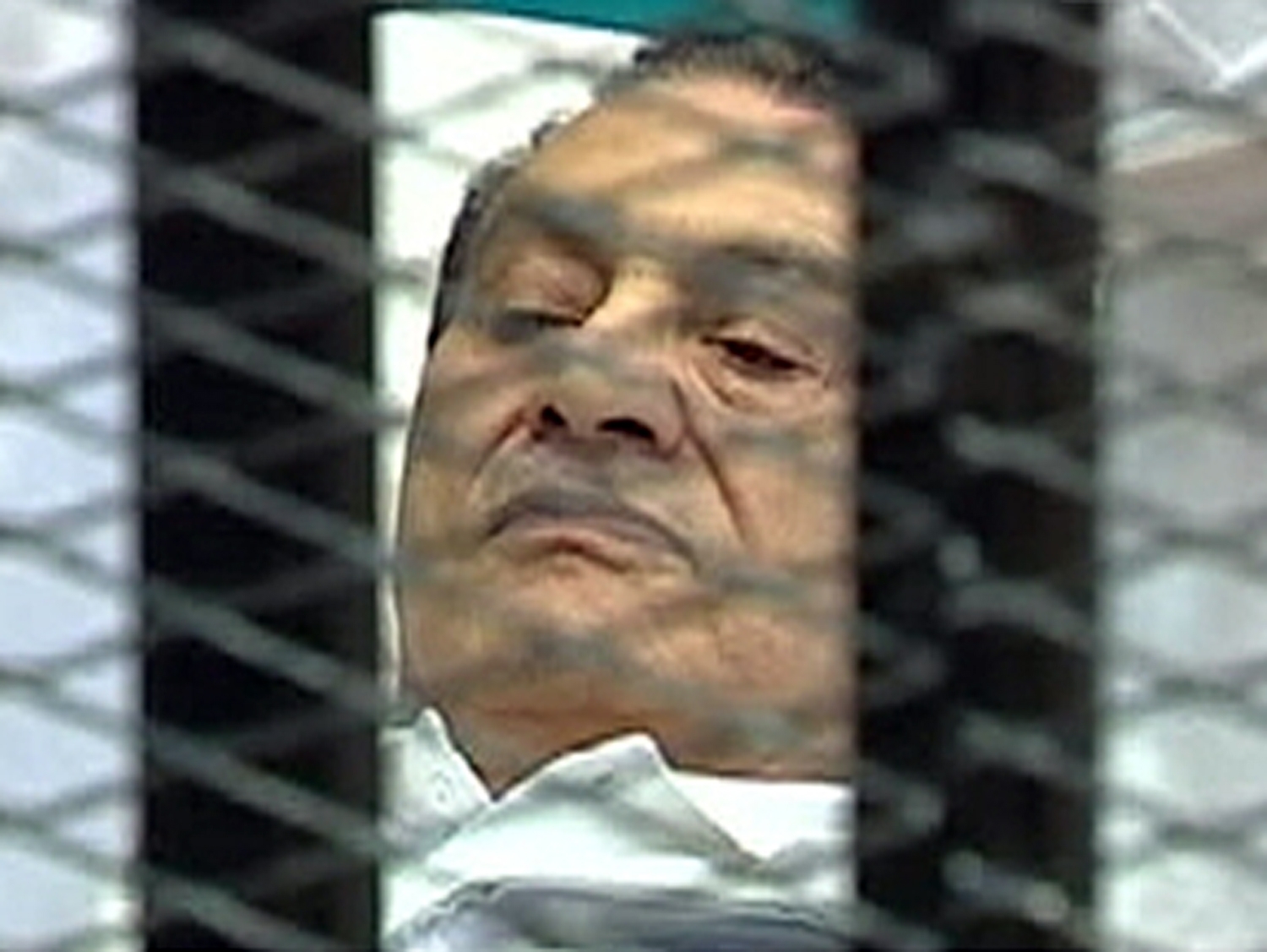 Αποφυλακίζεται ο Χόσνι Μουμπάρακ
