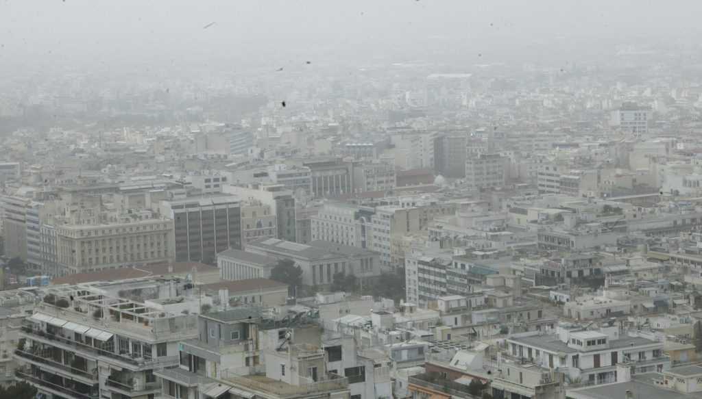 Αποκλιμακώνονται οι τιμές του όζοντος στην Αθήνα