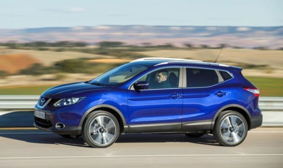 Νέες μειωμένες τιμές για τα Nissan Qashqai και Pulsar