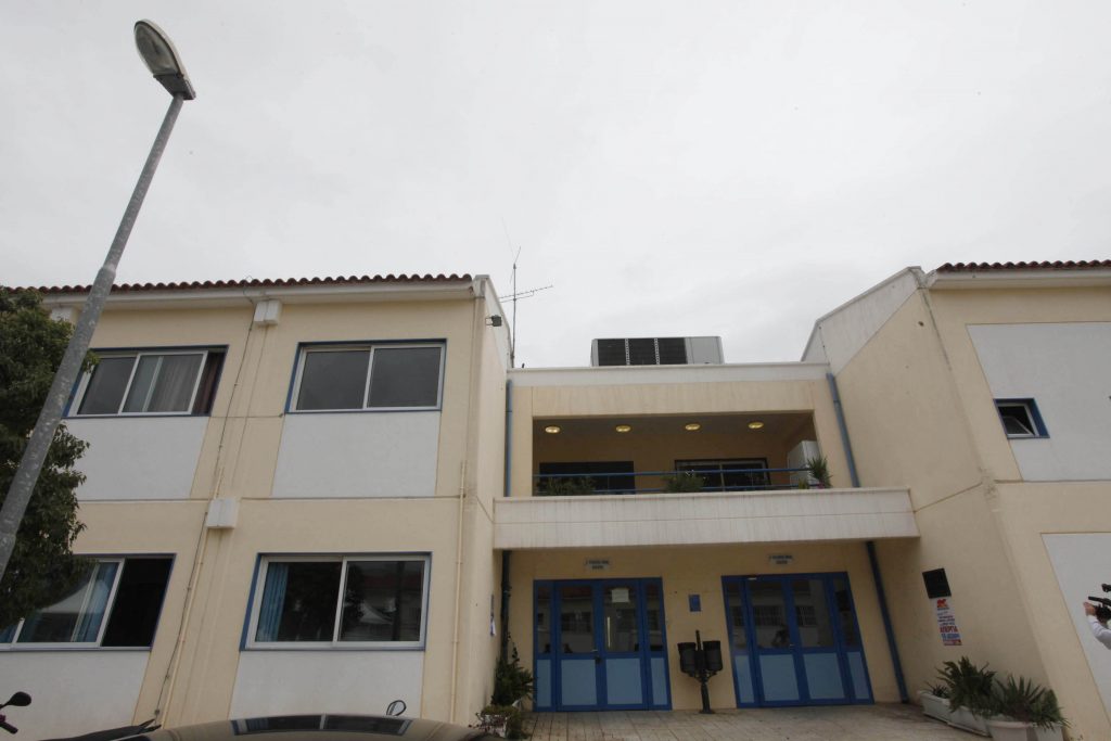 Άρχισαν τα όργανα στα ψυχιατρικά νοσοκομεία: Παραιτήθηκε ο Διοικητής του Δαφνίου
