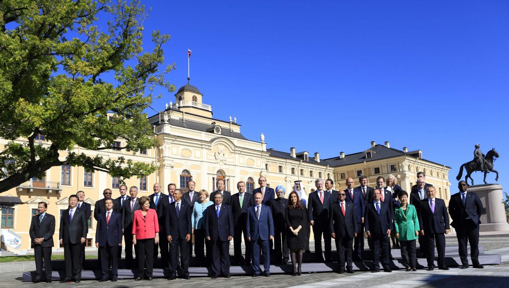 ΦΩΤΟ REUTERS - Η εθιμοτυπική φωτογραφία των 20 ηγετών των πιο ισχυρών οικονομιών