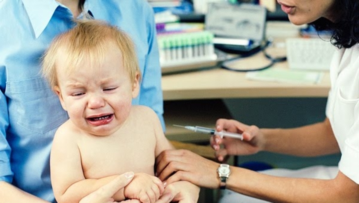 Που να απευθυνθείτε, εάν είστε ανασφάλιστοι, για τον εμβολιασμό των παιδιών σας;