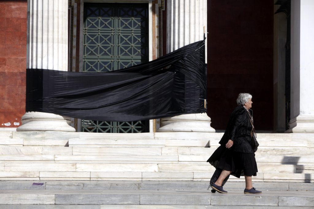 Υπουργός Παιδείας σε πρυτάνεις: Ανοίξτε τα πανεπιστήμια με κάθε τρόπο