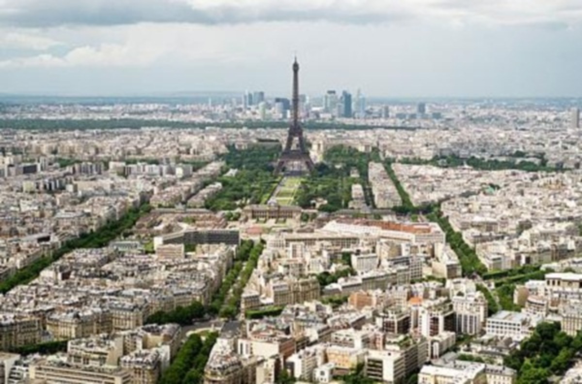 Η “καυτή” ατζέντα κυβέρνησης – τρόικας στο Παρίσι