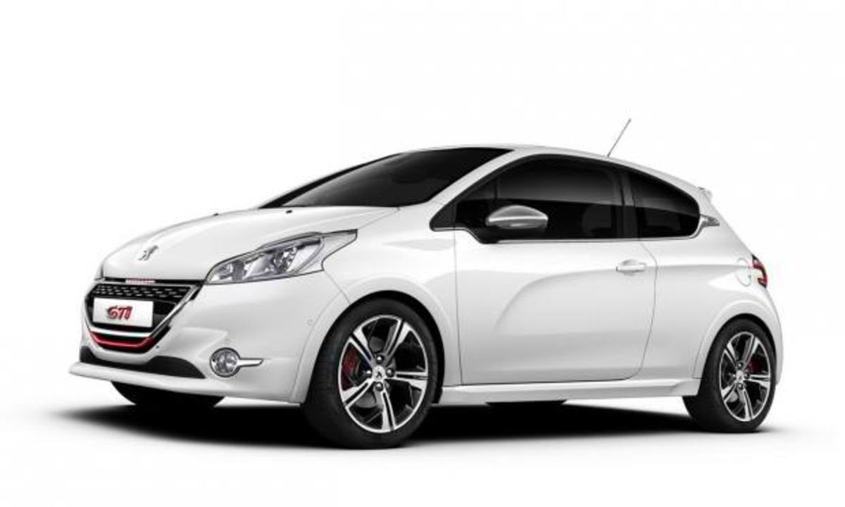 Θα μπει στην παραγωγή η έκδοση R του Peugeot 208 GTI