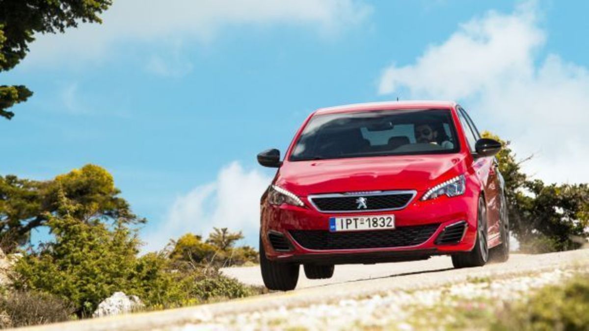 Δοκιμάζουμε το “αγριεμένο” Peugeot 308 GTi με τους 272 ίππους