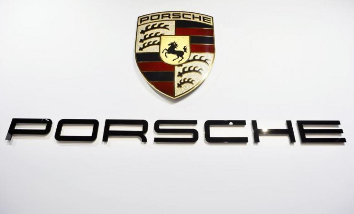 Μάθε να προφέρεις σωστά το όνομα  της Porsche! [vid]