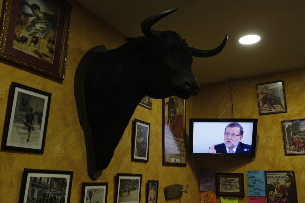 Ο Ραχόι επιμένει να ηγηθεί της επόμενης κυβέρνησης στην Ισπανία