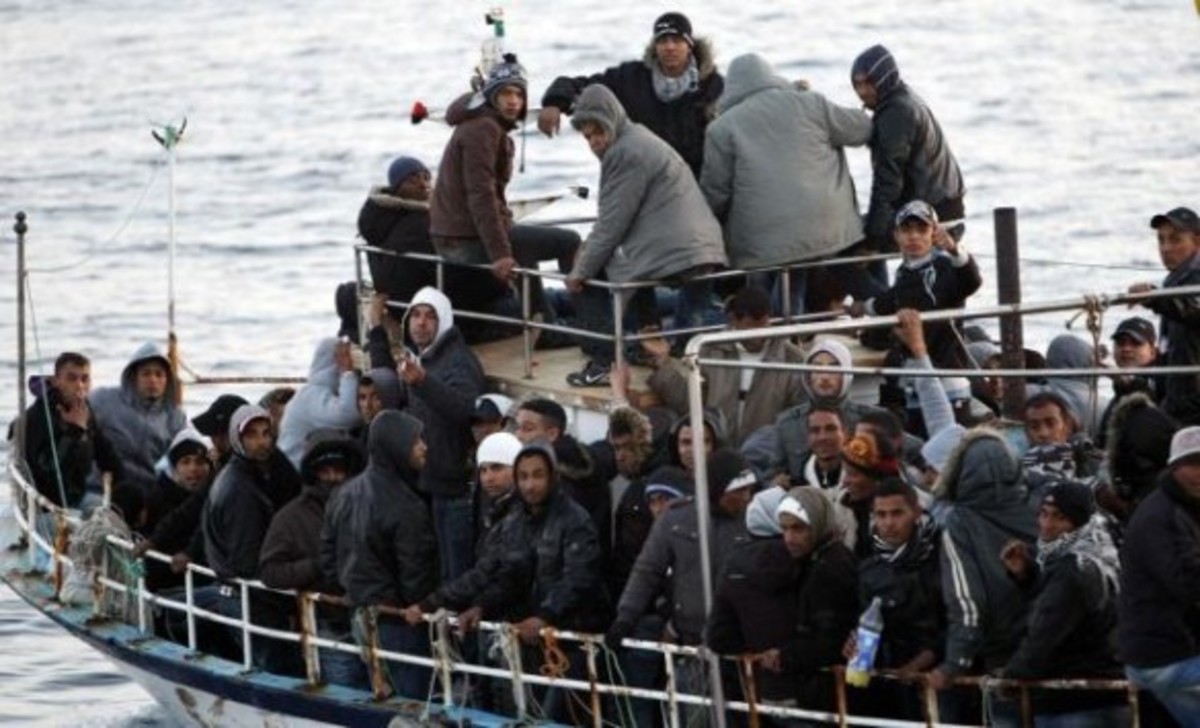 Δεκάδες παράνομοι μετανάστες σε Φαρμοκονήσι, Χίο, Σύμη και Λέσβο