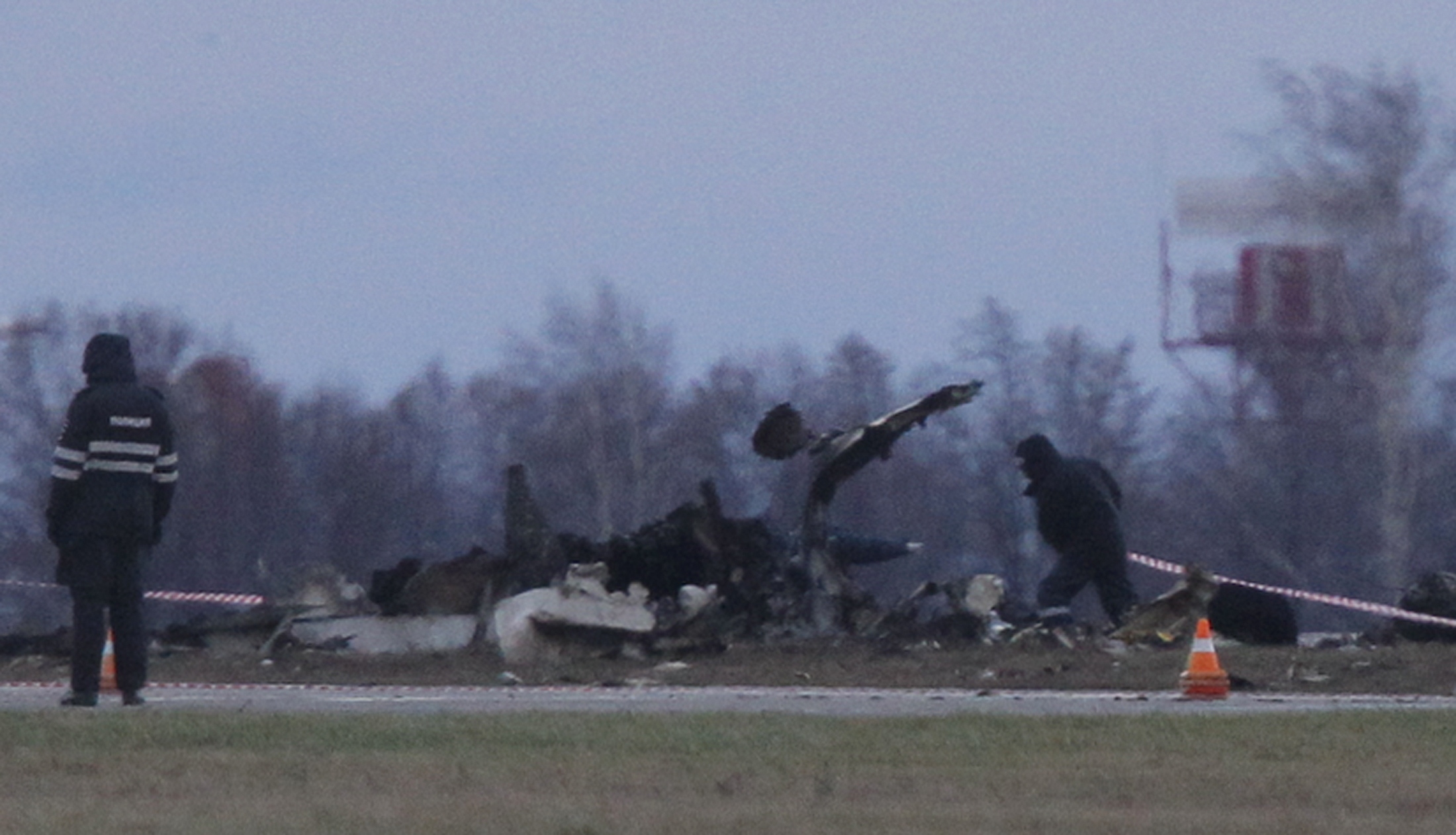 Νέες συγκλονιστικές εικόνες από την αεροπορική τραγωδία στη Ρωσία